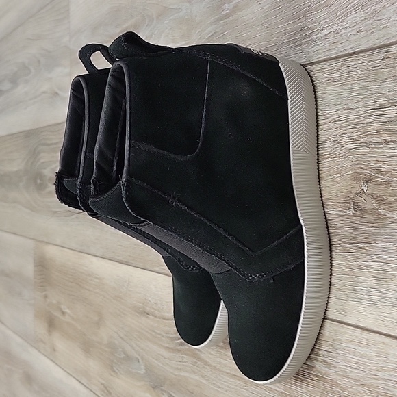 Sorel Size 6 Black Out N About Pull On Wedge Booties - Picture 4 of 10